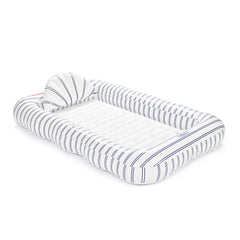 FUNBOY Tanning Pool Lounger: White & Navy Stripes
