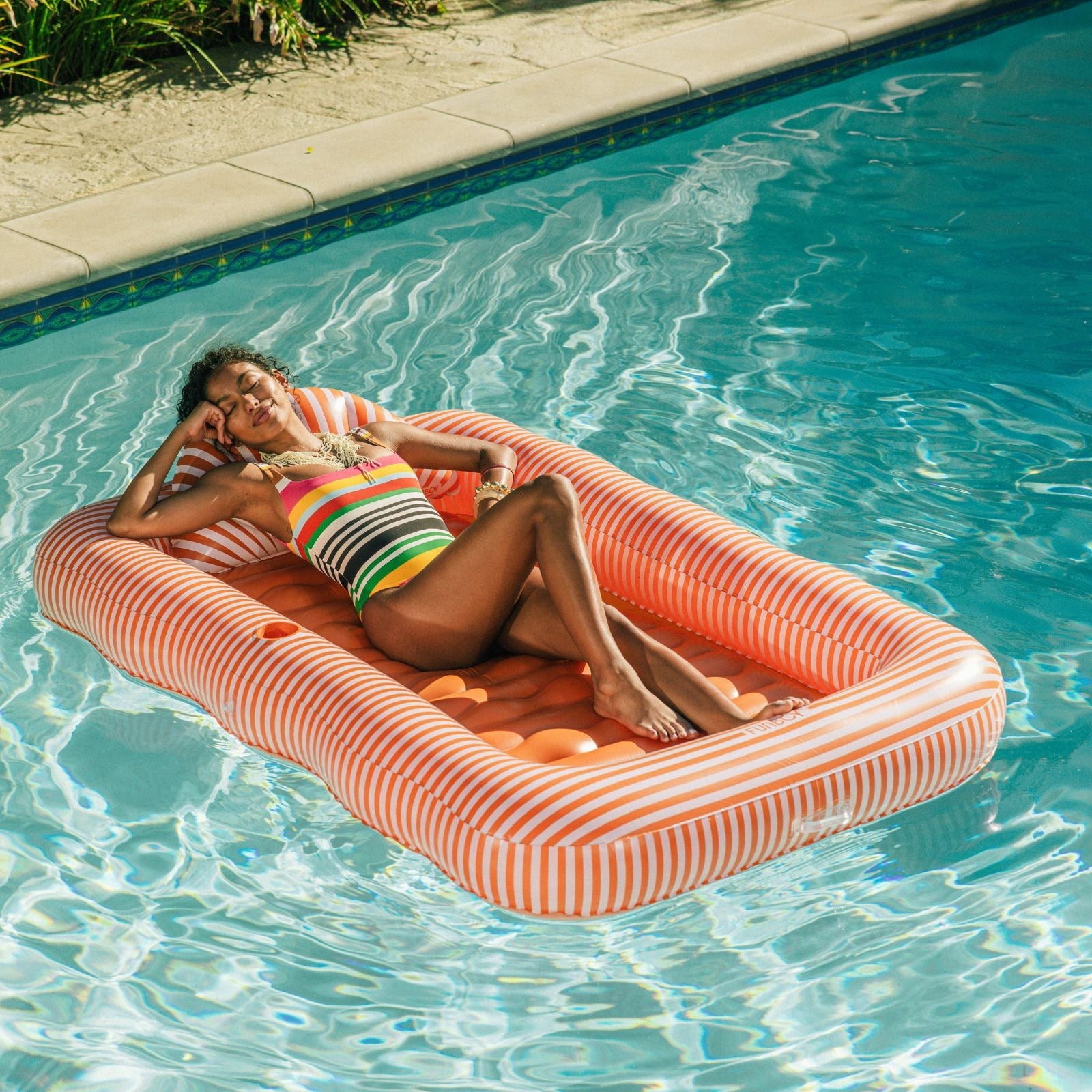 FUNBOY Tanning Pool Lounger: Orange White Stripes