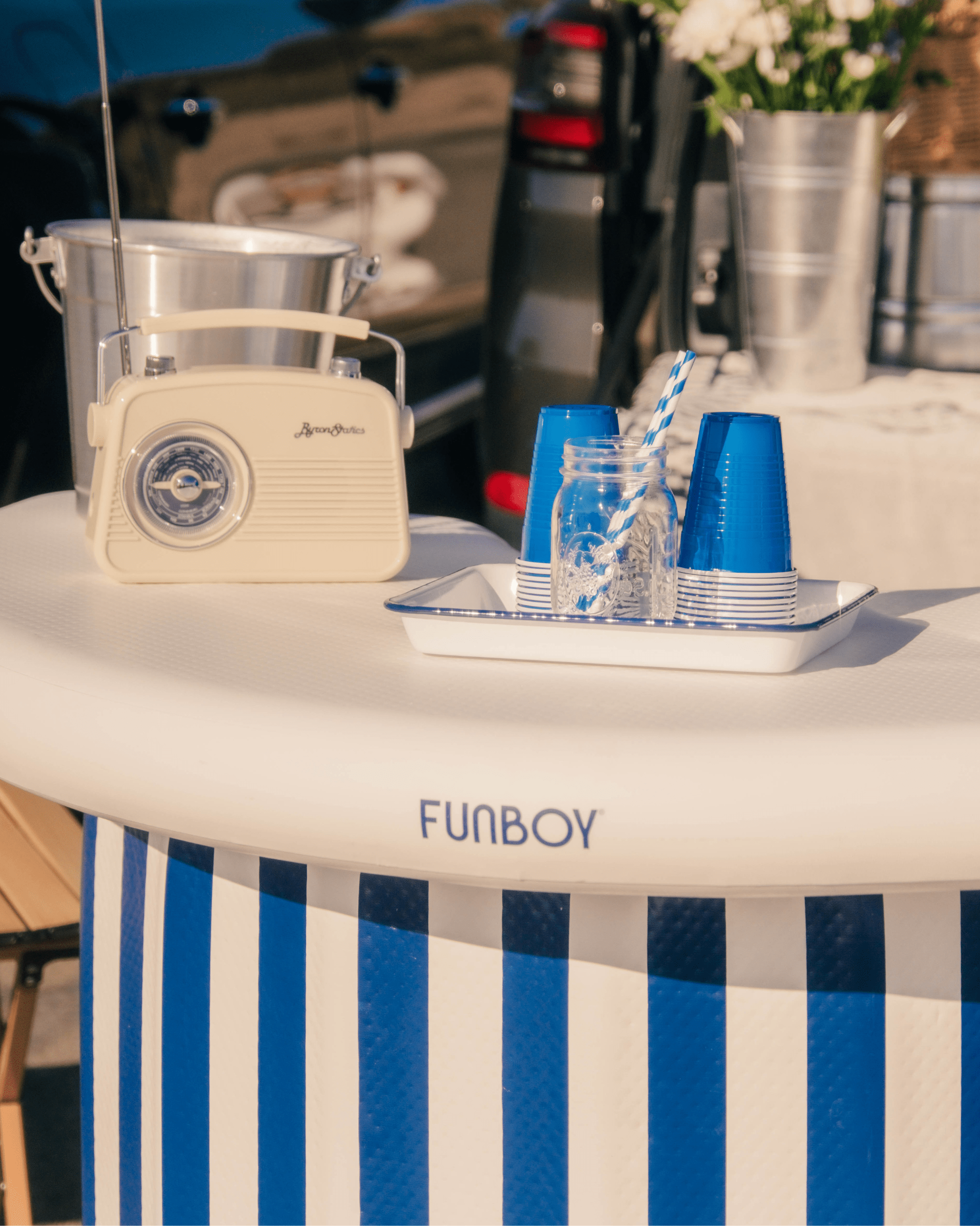 FUNBOY Inflatable Portable Bar perfect for Tailgates & Parties