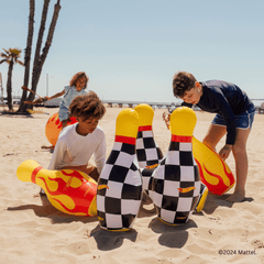 FUNBOY Hot Wheels Checkered Flame Backyard Bowling Set