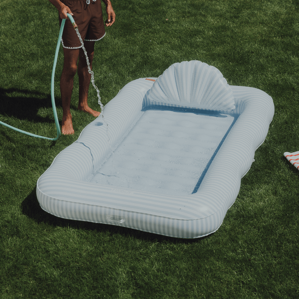 FUNBOY Tanning Pool Lounger: Blue & White Stripes