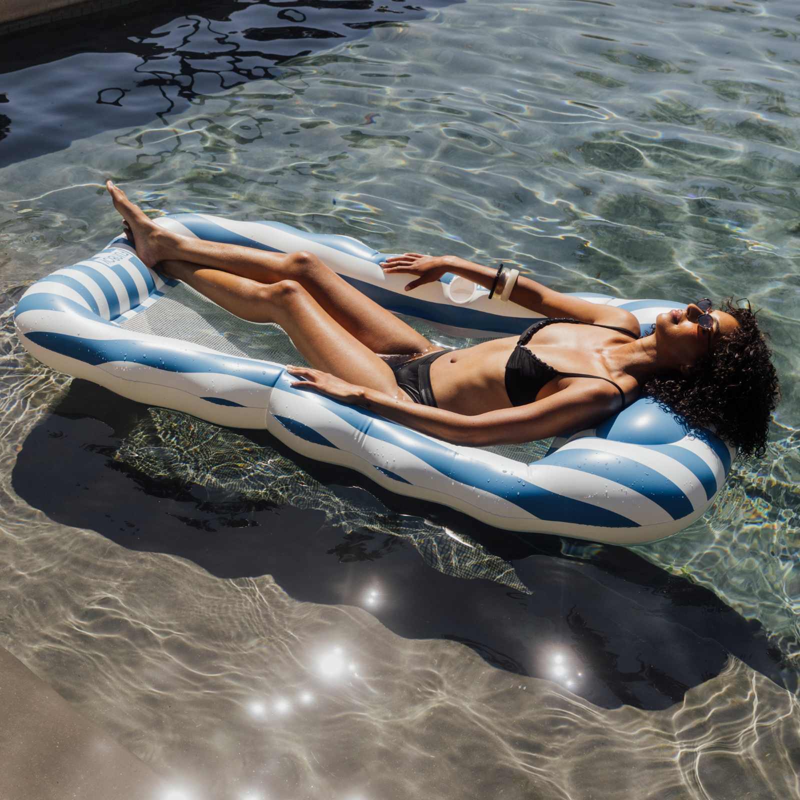 FUNBOY Mesh Lounger Blue Stripe