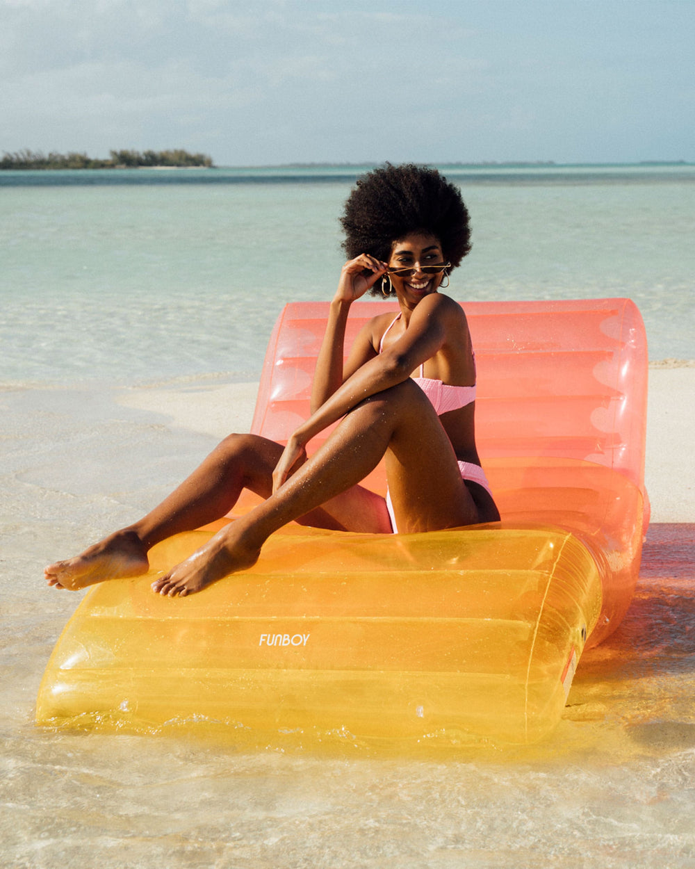 FUNBOY Clear Rainbow Chaise Lounger Pool Float